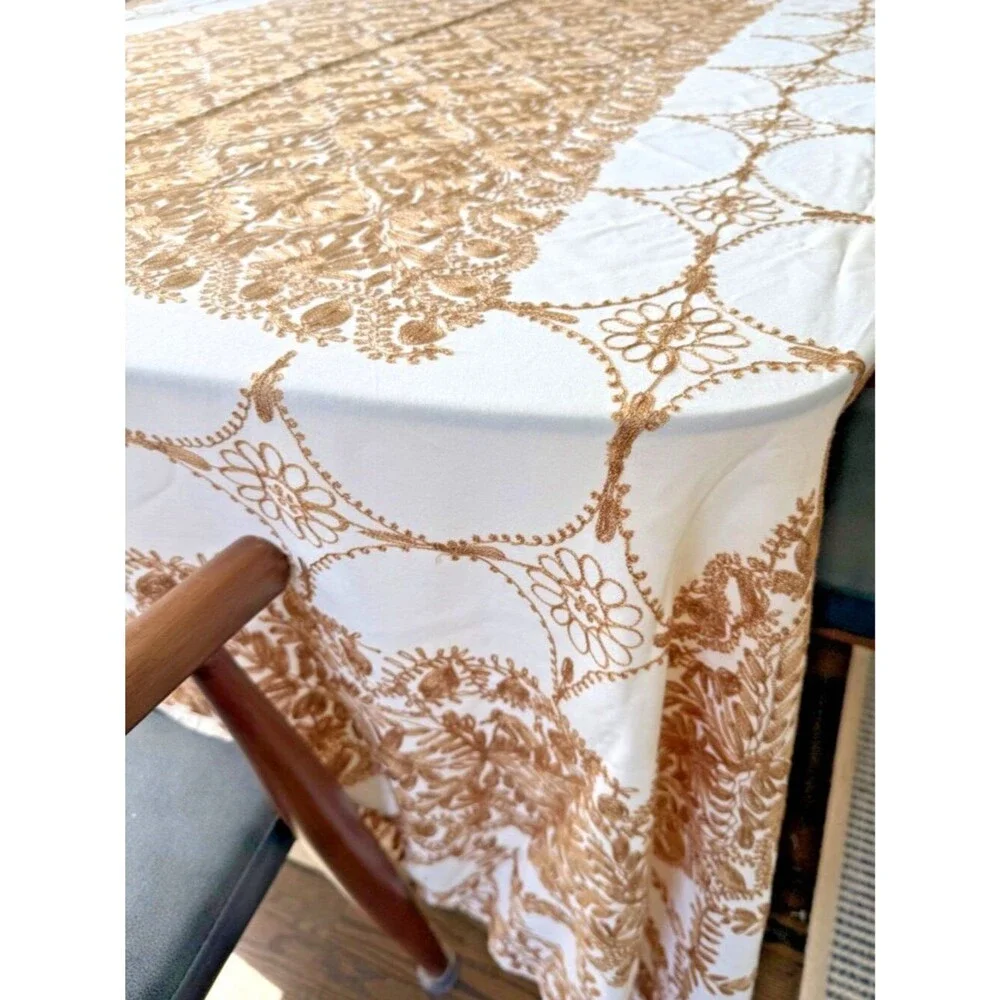 Vtg Handmade AGHABANI Large Tablecloth & 12 Napkins Gold Silk on White 110 x 72”
